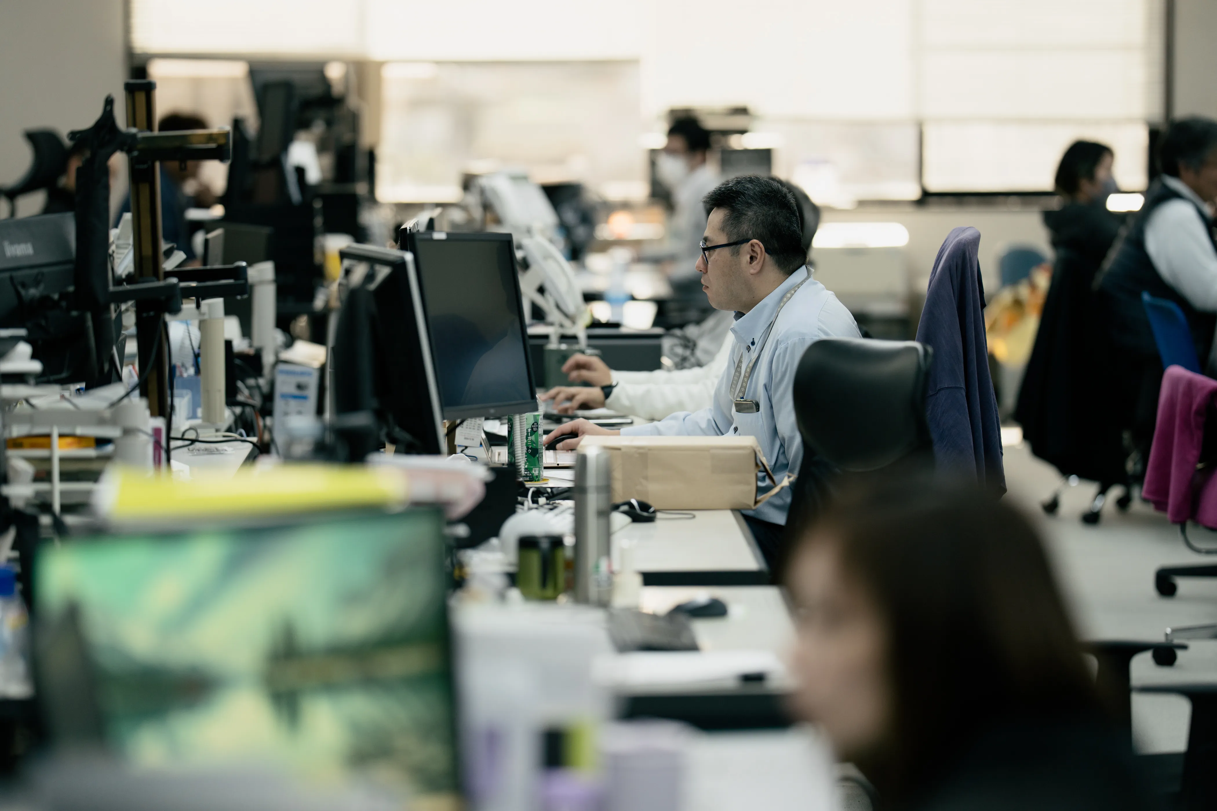 グループ会社の業務フロアで働く社員